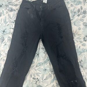 Fashion nova Distressed black stretch jeans sz5